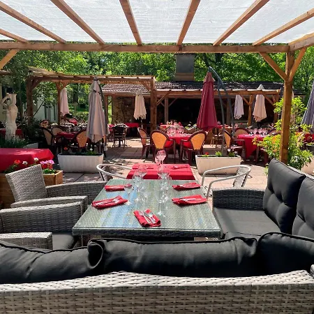 L'odyssée Iloa Couette-café Dommartemont