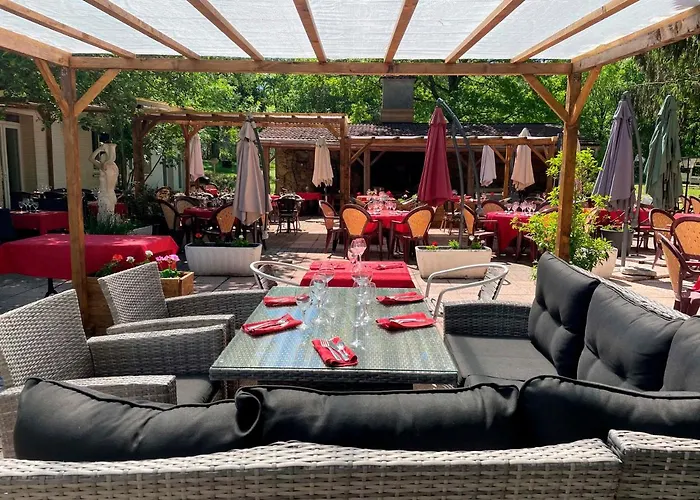 L'odyssee Iloa فندق مبيت وإفطار Dommartemont